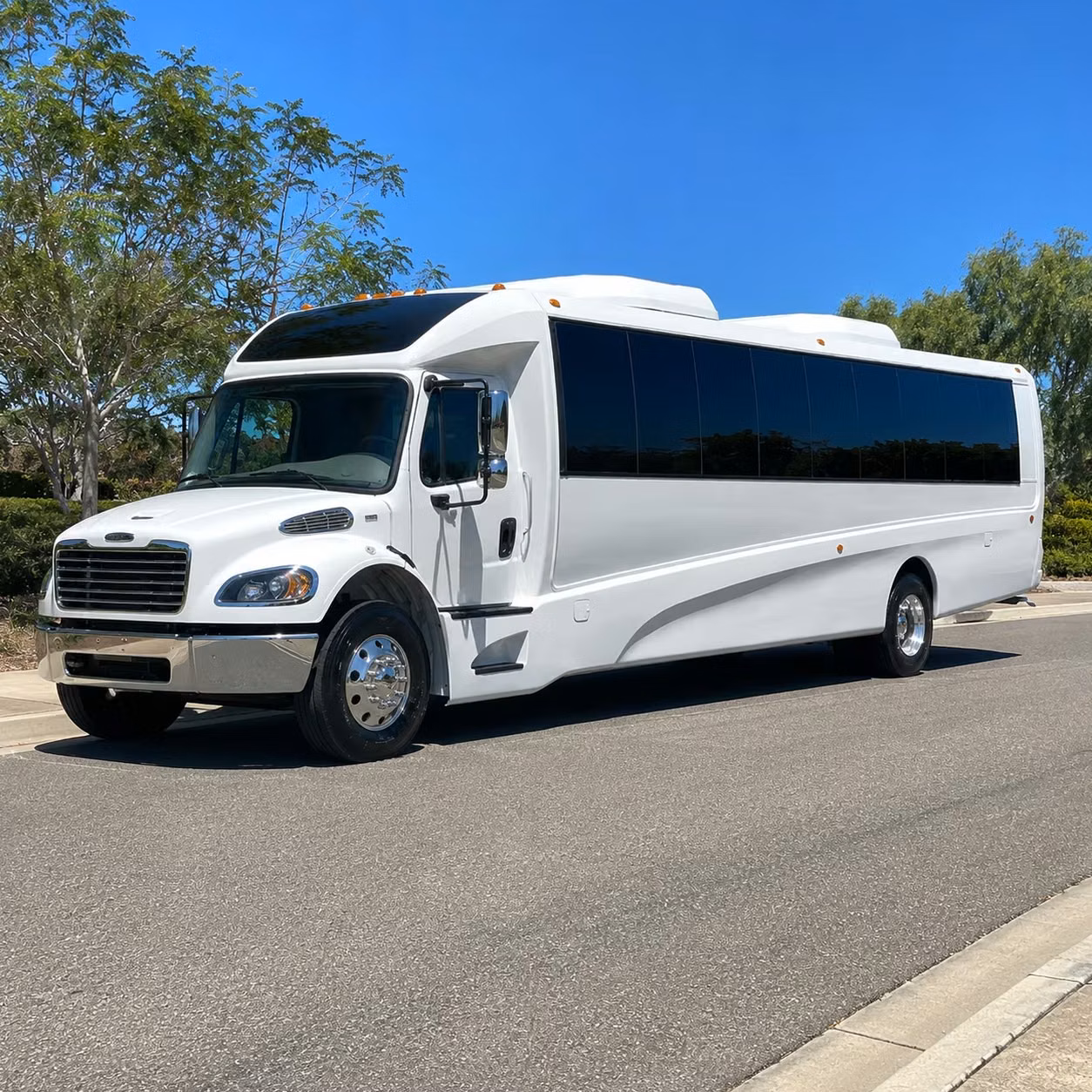 28 passenger minibus